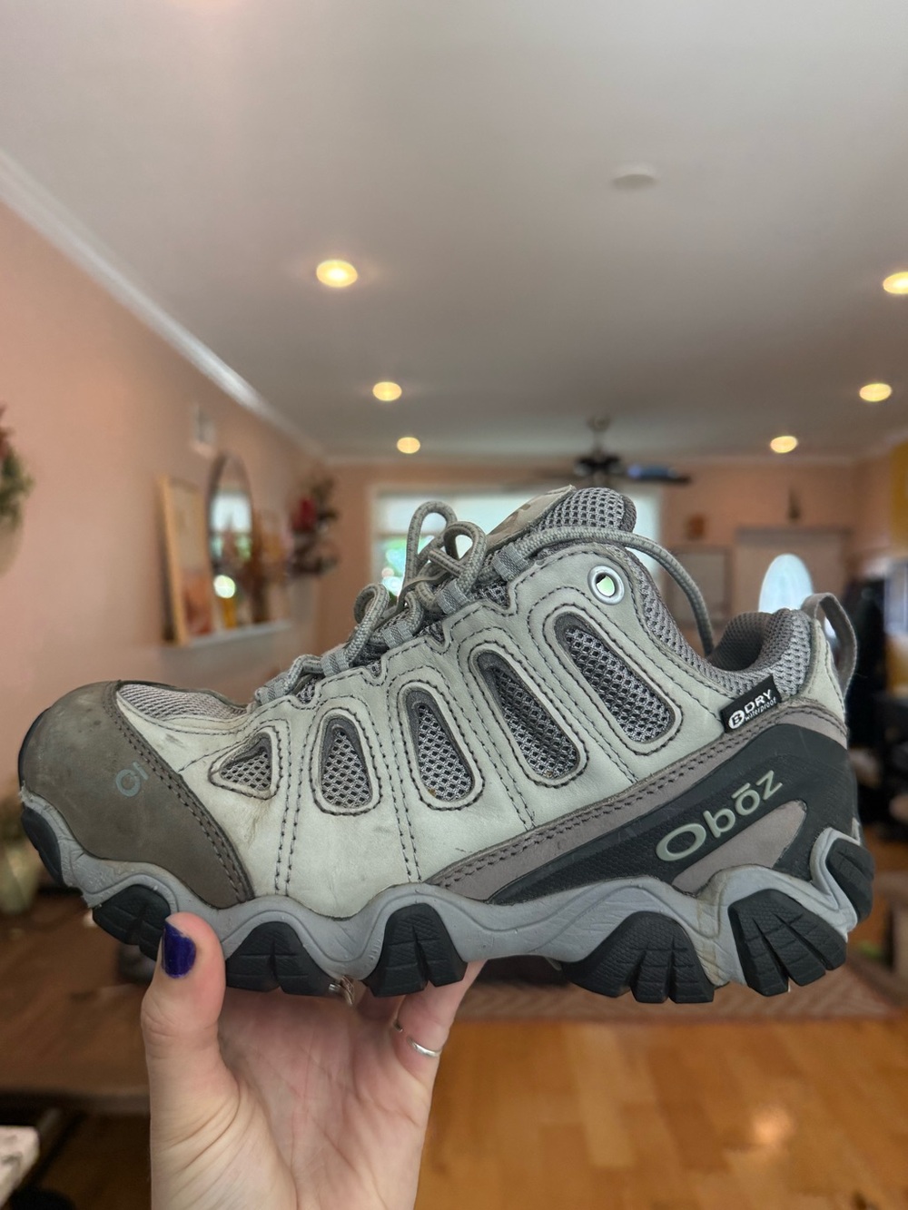 Oboz Sawtooth II Waterproof Hiking Shoes Women Wide Size 8.5 Gray
